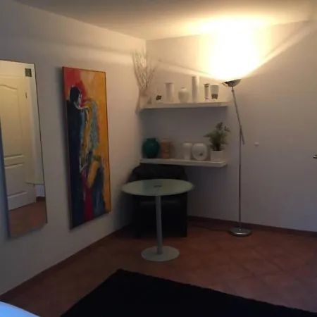 Einliegerwohnung 公寓